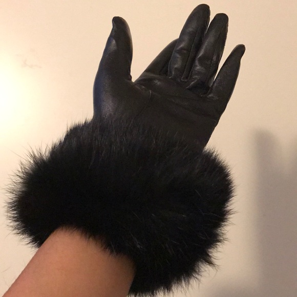 Yaoyao genuine leather gloves with fur trim - Picture 6 of 6